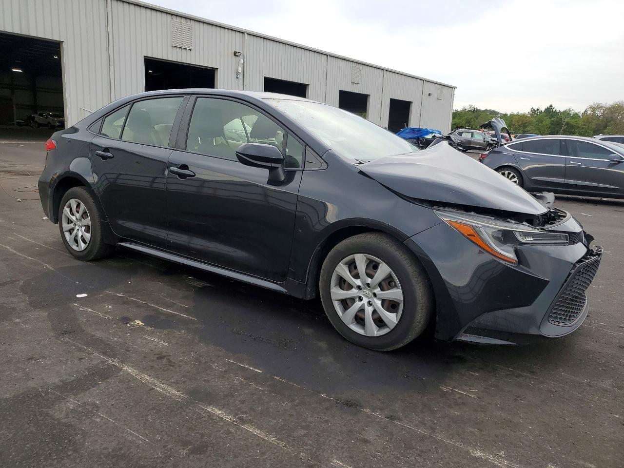 2020 Toyota Corolla Le - zdjęcie 4