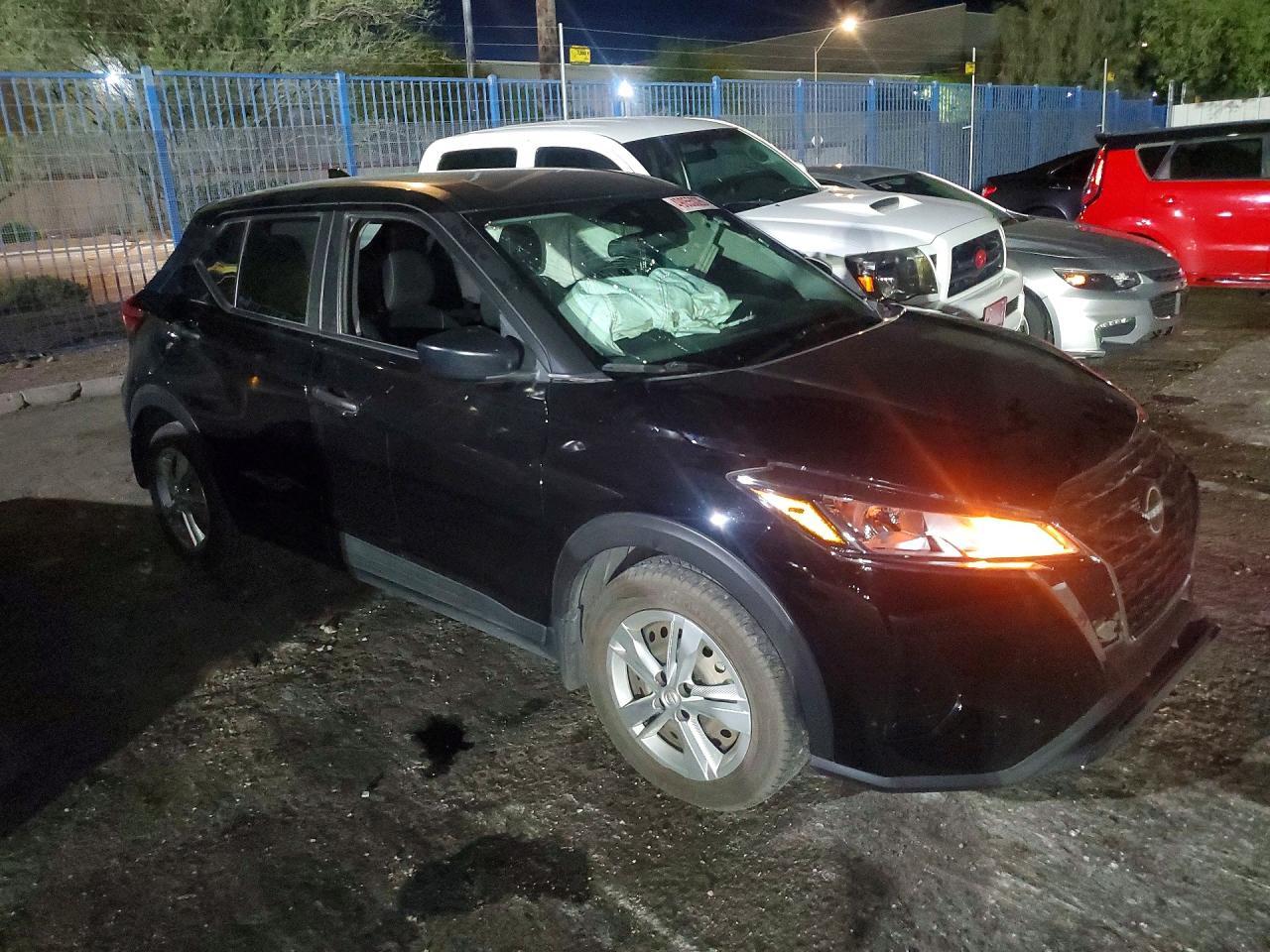 2022 Nissan Kicks S - zdjęcie 4