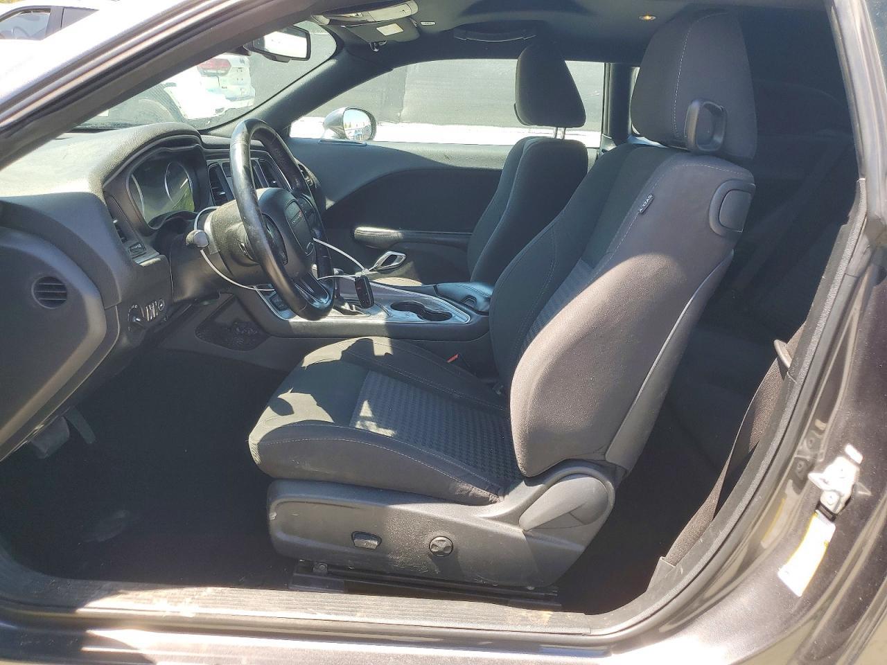 2019 Dodge Challenger Sxt - zdjęcie 7