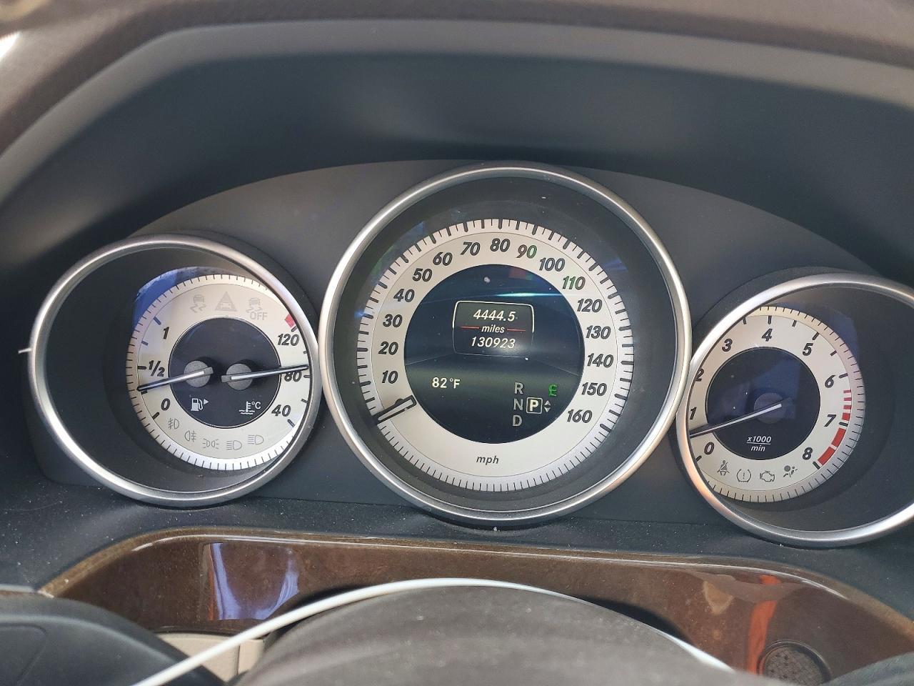 2014 Mercedes-Benz E 350 4Matic - zdjęcie 9