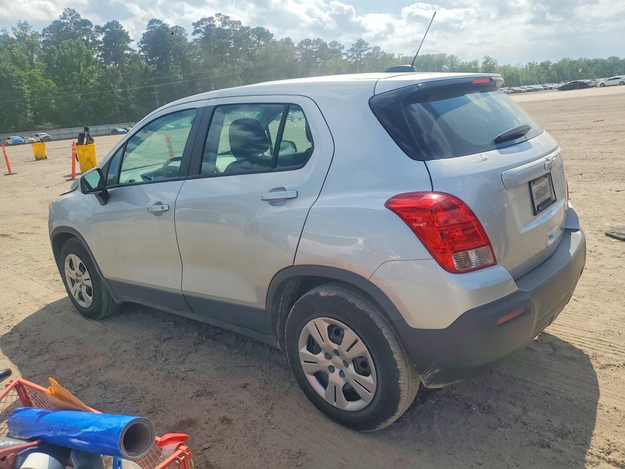 2016 Chevrolet Trax Ls - zdjęcie 2