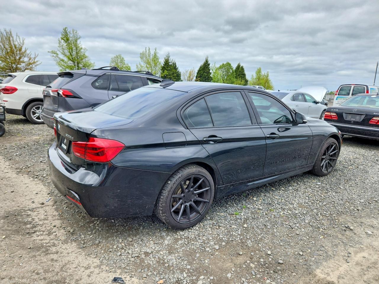 2017 BMW 328 D xDrive - zdjęcie 3