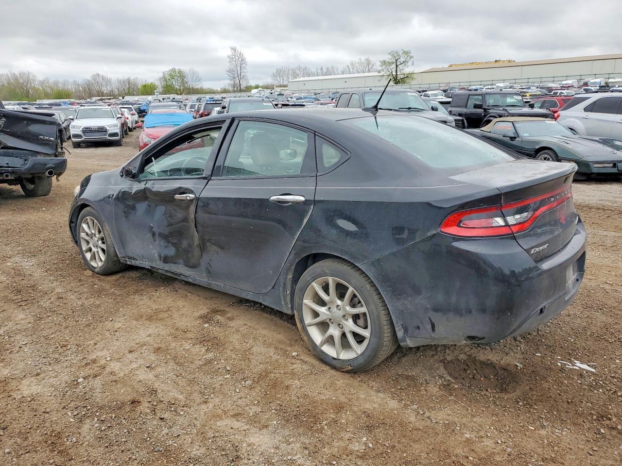 2013 Dodge Dart Limited - zdjęcie 2