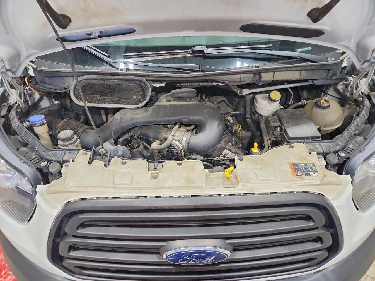2019 Ford Transit T-250 - zdjęcie 11