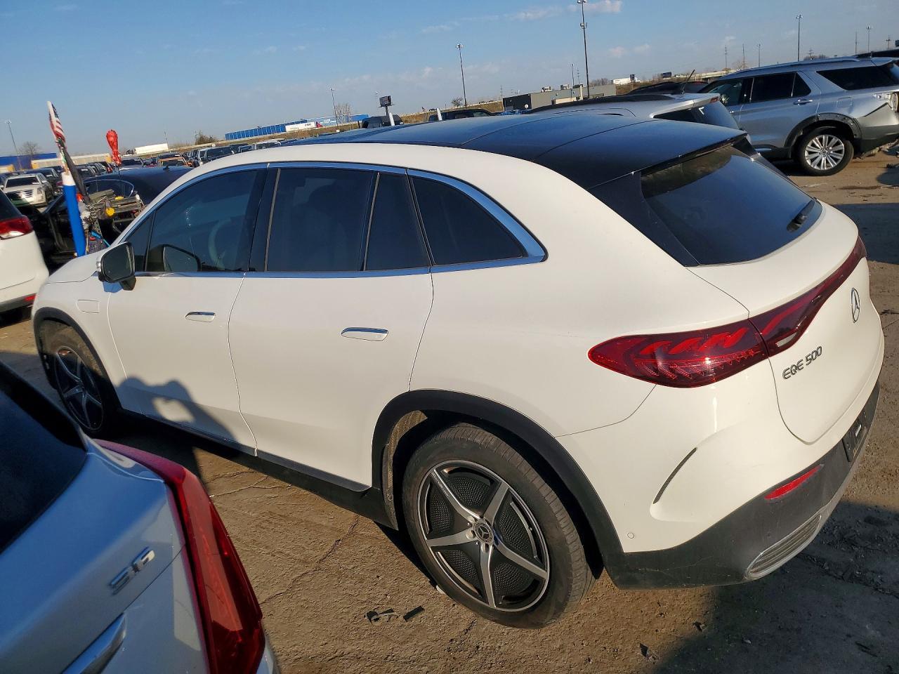 2023 Mercedes-Benz Eqe Suv 500 4Matic - zdjęcie 2