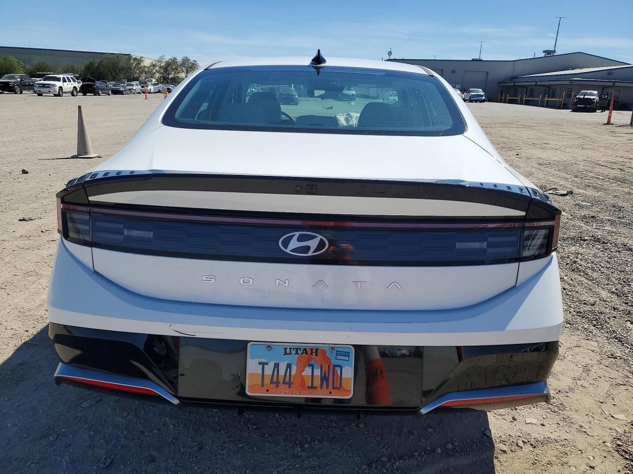 2024 Hyundai Sonata Sel - zdjęcie 6