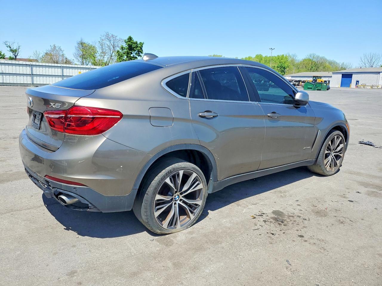 BMW X6 - zdjęcie 3