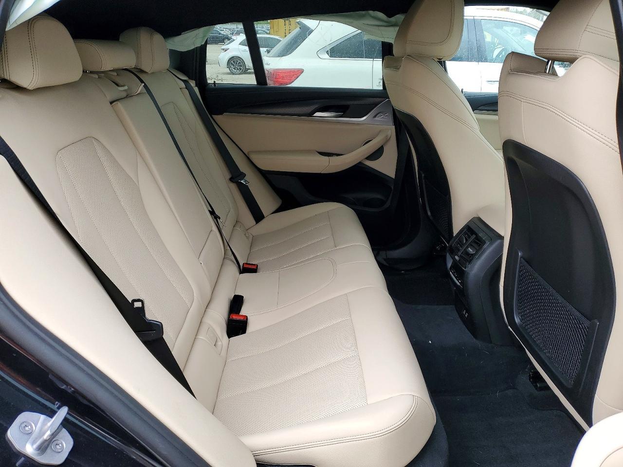 2024 BMW X4 M40I - zdjęcie 11