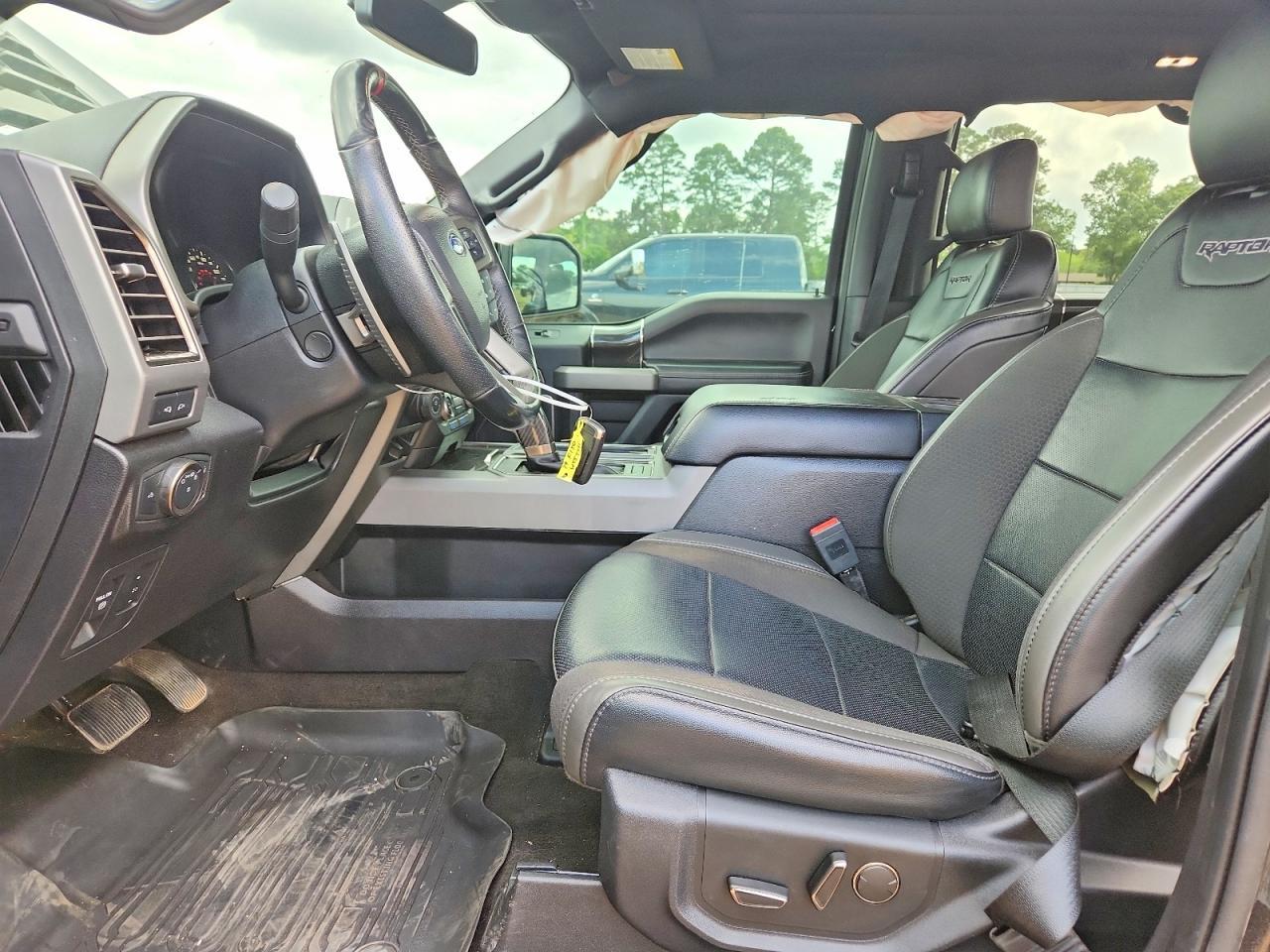 2019 Ford F150 Raptor - zdjęcie 7