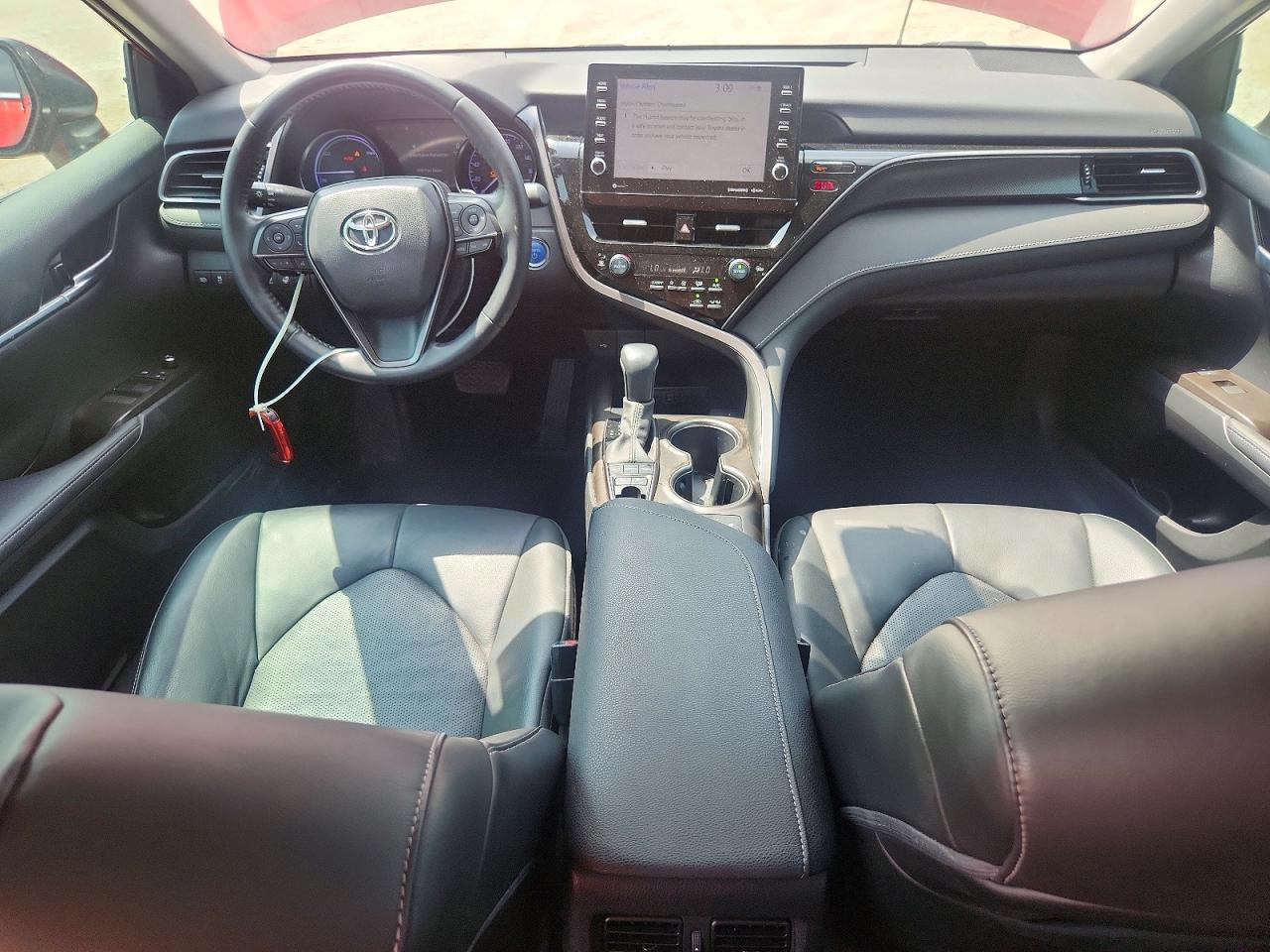 2021 Toyota Camry - zdjęcie 8
