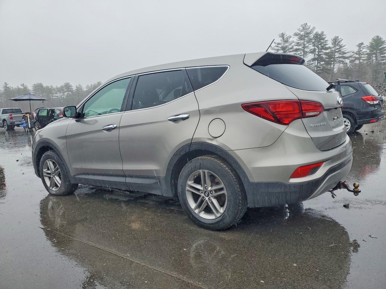 2018 Hyundai Santa Fe Sport 2.4L - zdjęcie 2