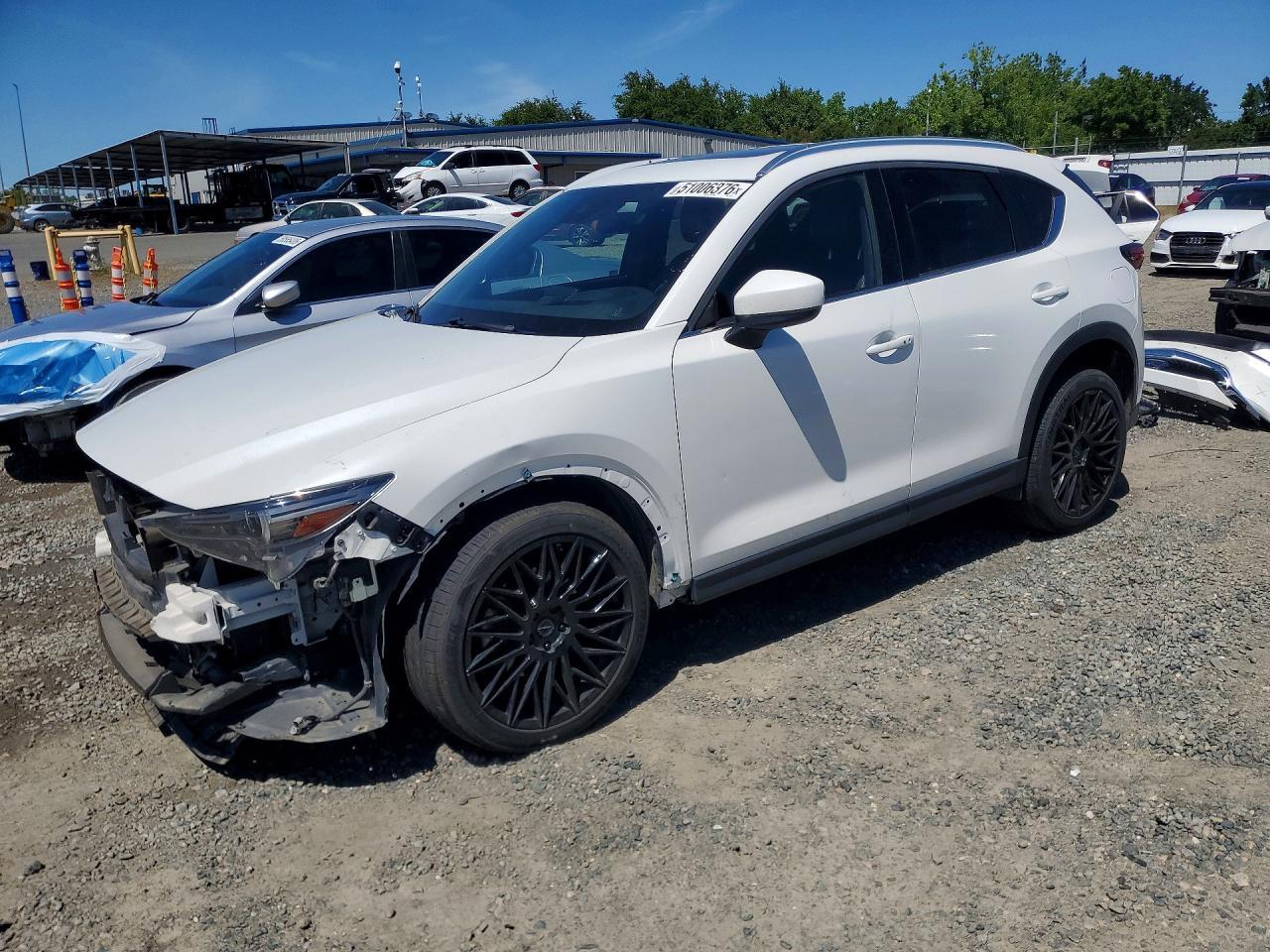 2019 Mazda Cx-5 Signature - zdjęcie główne