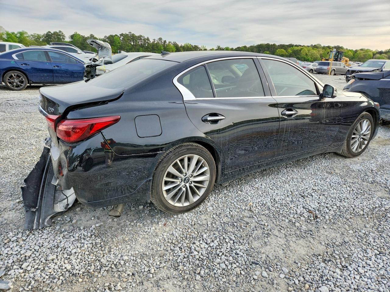 2024 Infiniti Q50 Luxe - zdjęcie 3