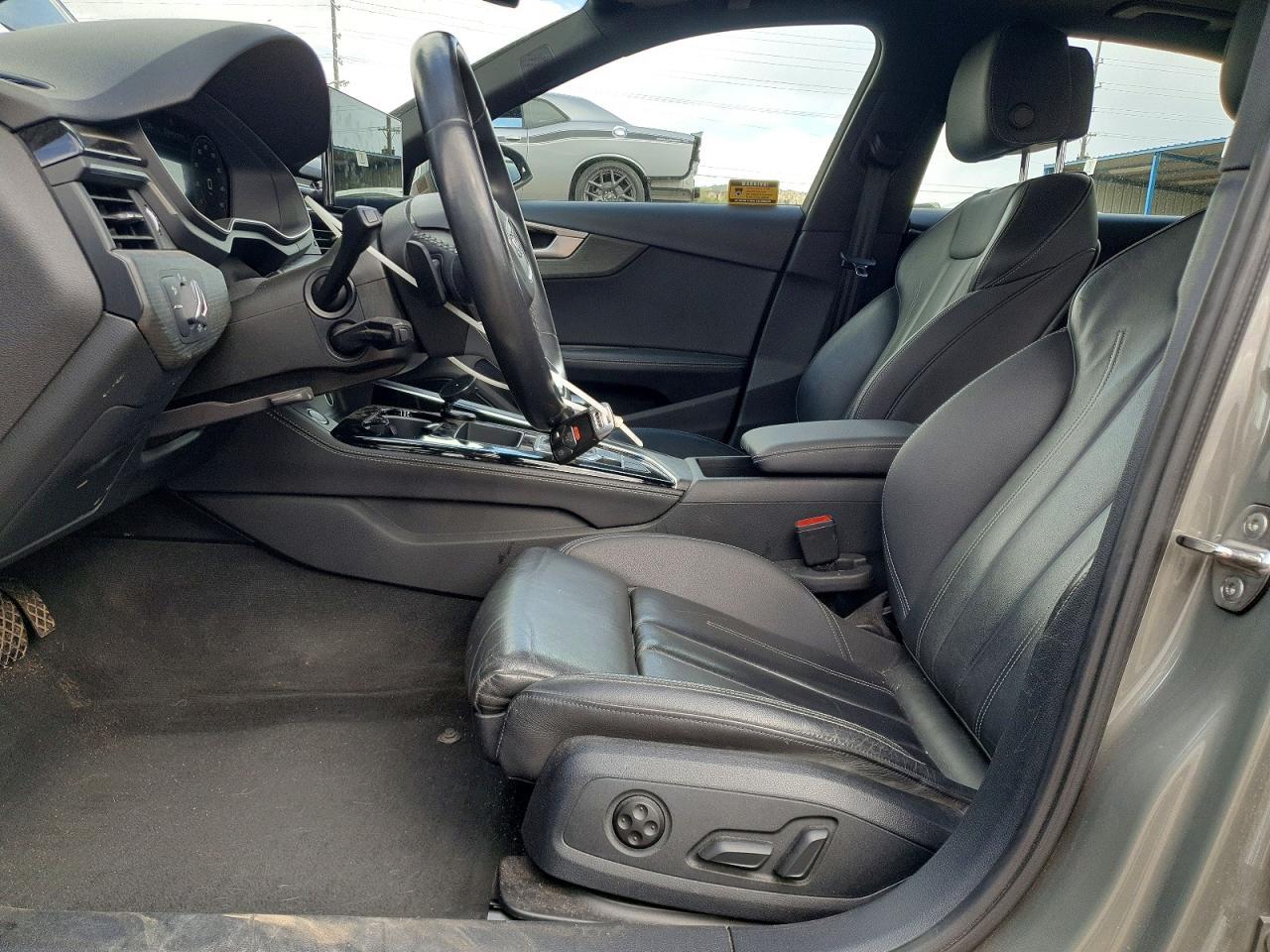 2023 Audi A4 Premium Plus 45 - zdjęcie 7