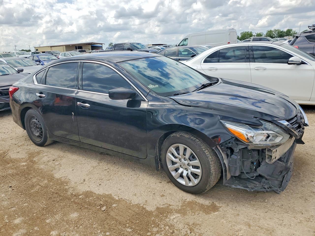 2016 Nissan Altima 2.5 S - zdjęcie 4