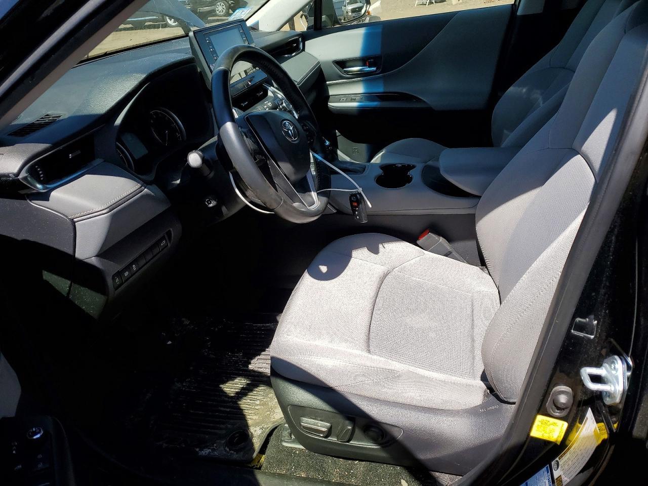 2021 Toyota Venza Le - zdjęcie 8