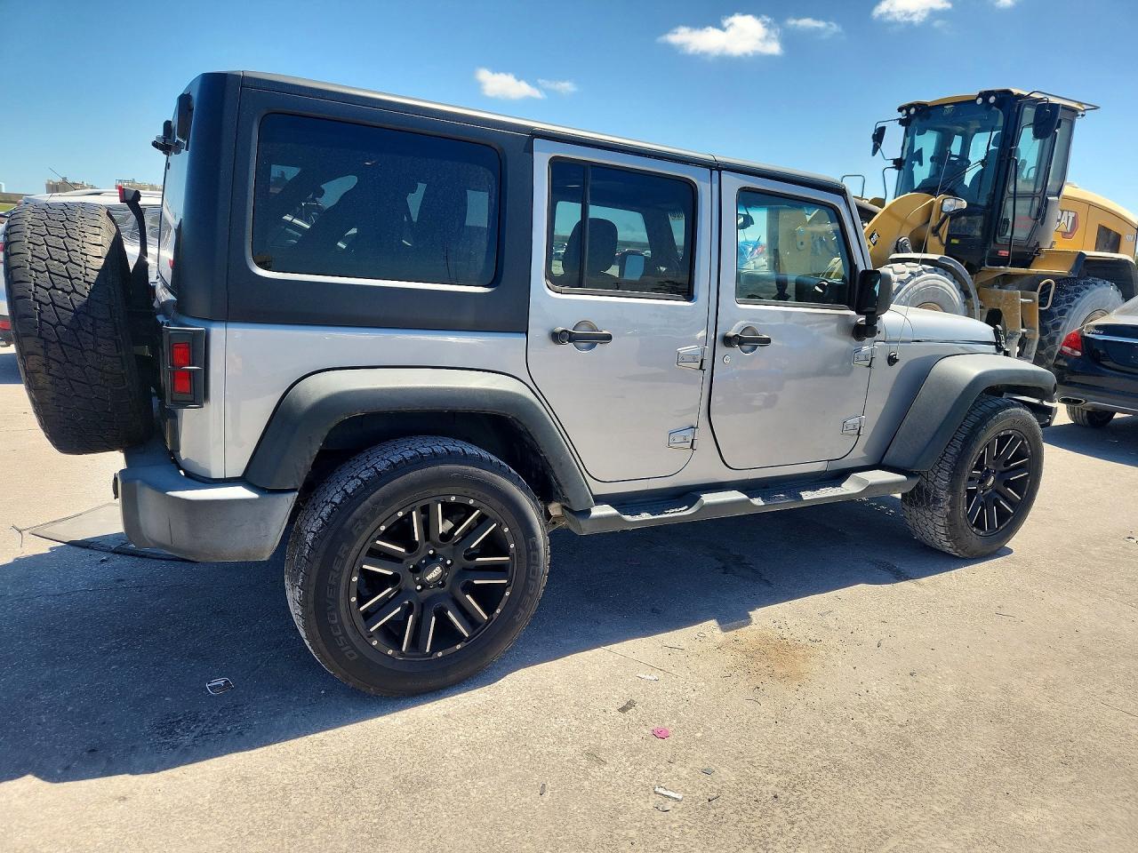 2014 Jeep Wrangler Unlimited Sport - zdjęcie 3