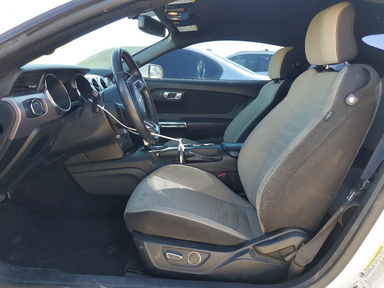 2016 Ford Mustang Gt - zdjęcie 7