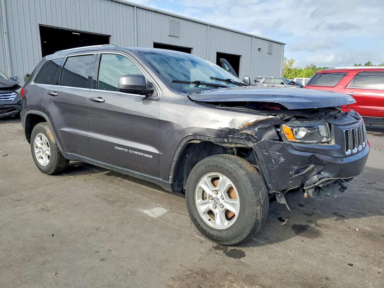 2015 Jeep Grand Cherokee Laredo - zdjęcie 4