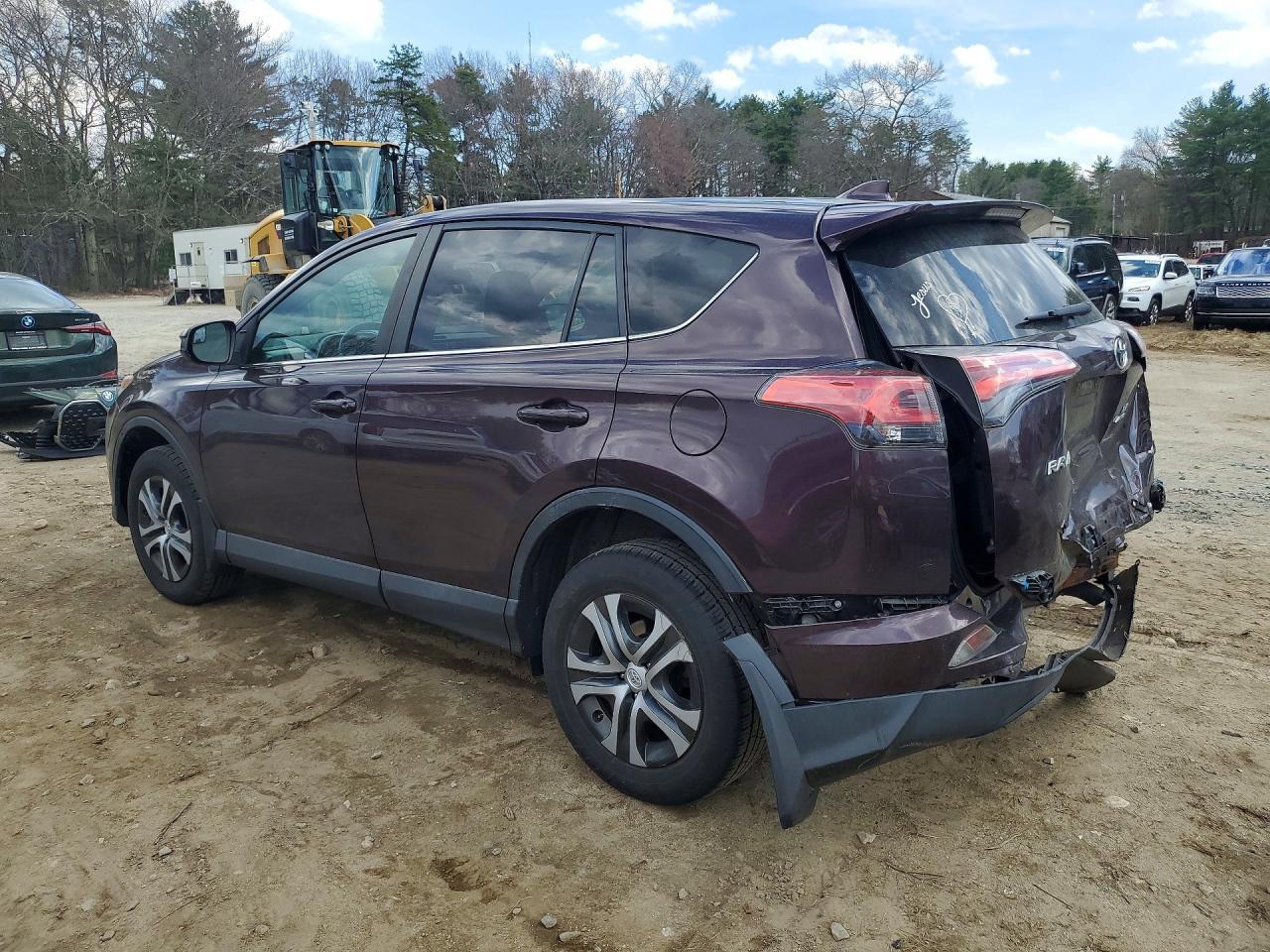 2018 Toyota Rav4 Le - zdjęcie 2