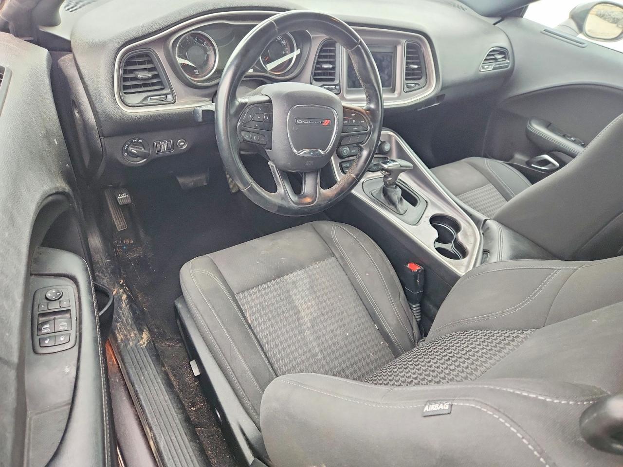 2019 Dodge Challenger Sxt - zdjęcie 8