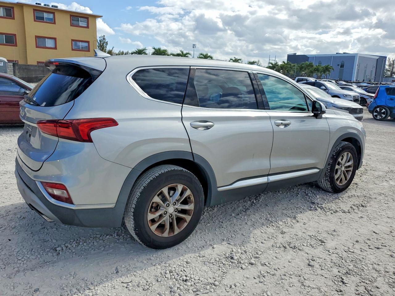 2020 Hyundai Santa Fe Sel - zdjęcie 3