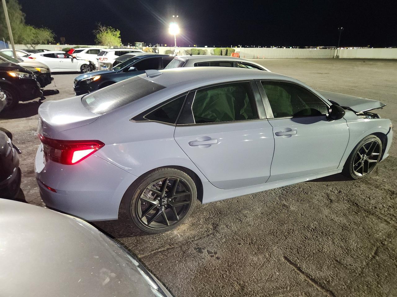 2022 Honda Civic Sport - zdjęcie 3