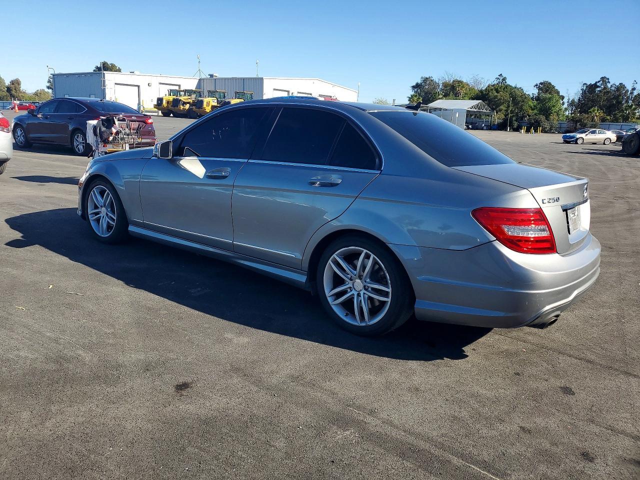 2013 Mercedes-Benz C 250 - zdjęcie 2