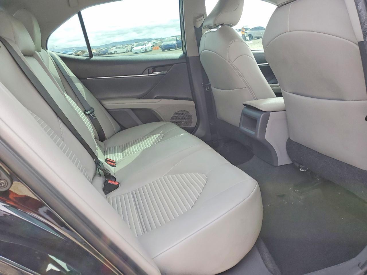 2019 Toyota Camry Se - zdjęcie 10