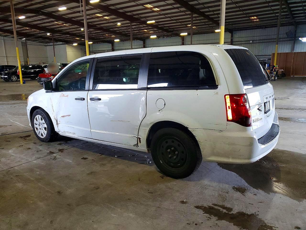 2019 Dodge Grand Caravan Se - zdjęcie 2