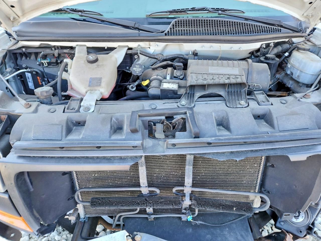 2020 GMC Savana G3500 - zdjęcie 12
