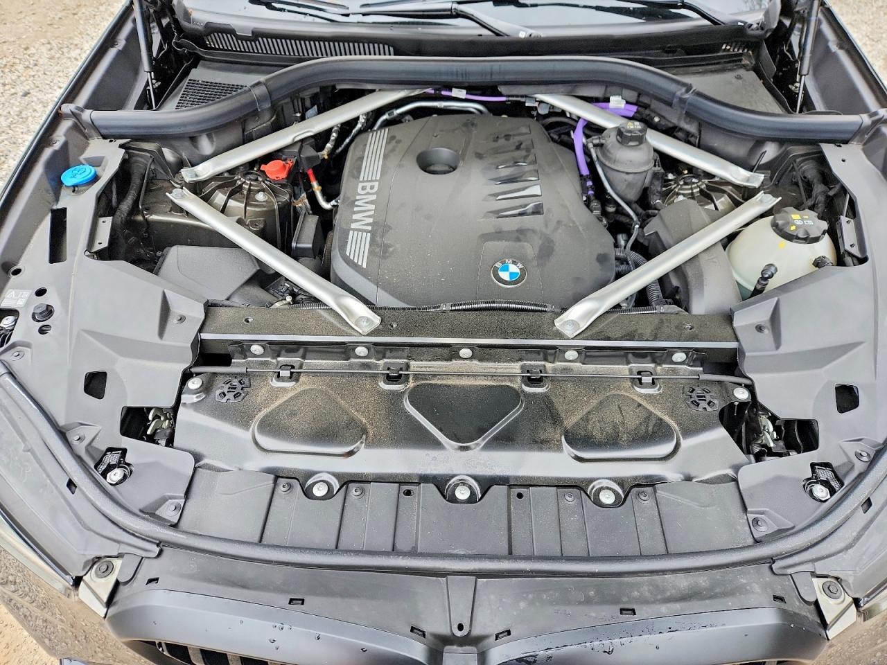 2024 BMW X5 xDrive40I - zdjęcie 12