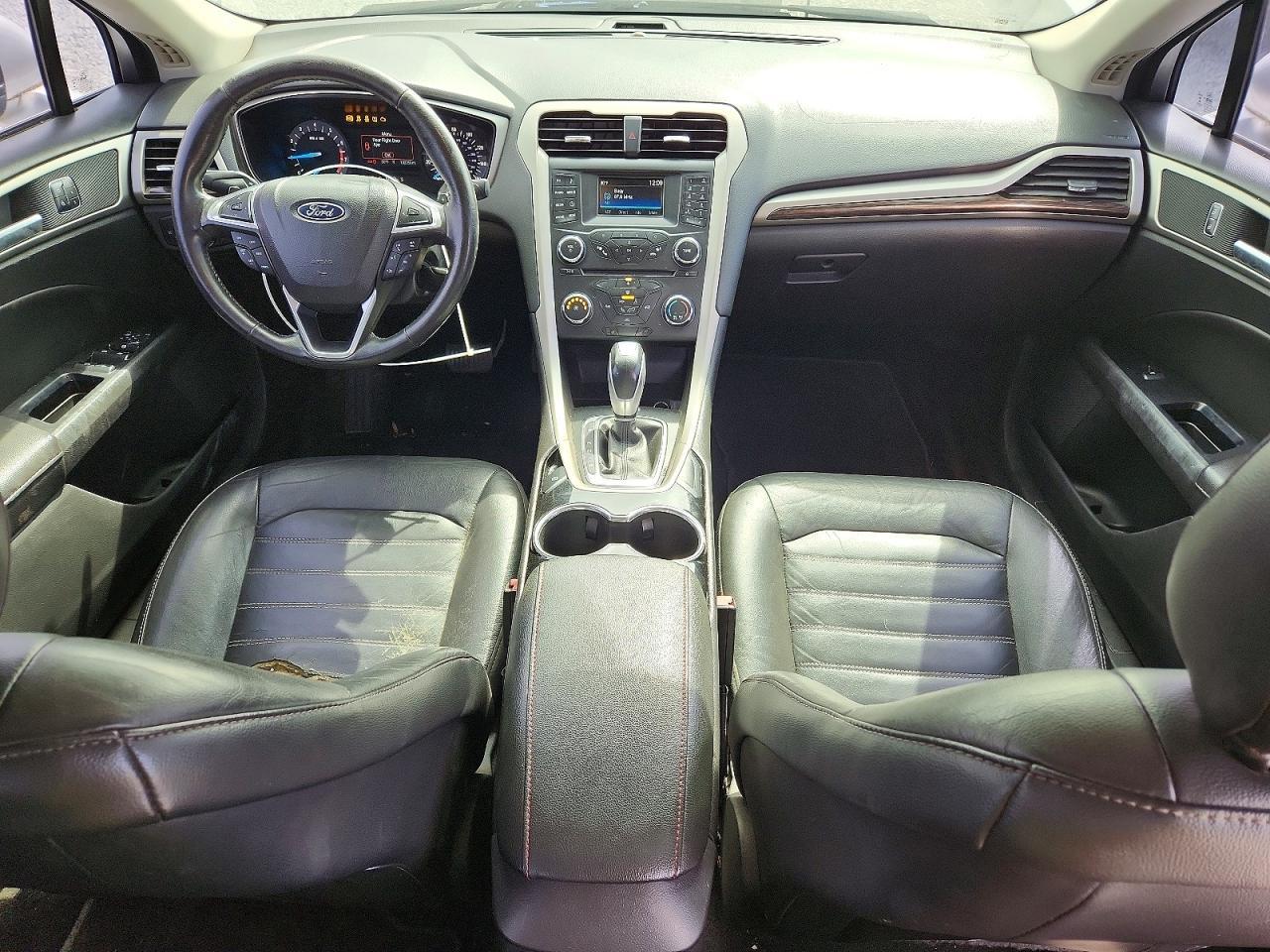 2015 Ford Fusion Se - zdjęcie 8