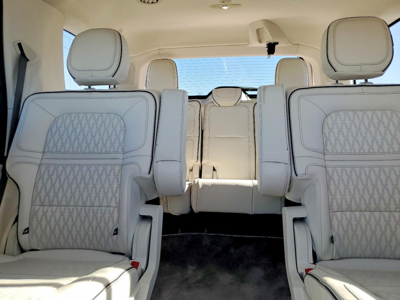 2023 Lincoln Navigator Black Label - zdjęcie 10