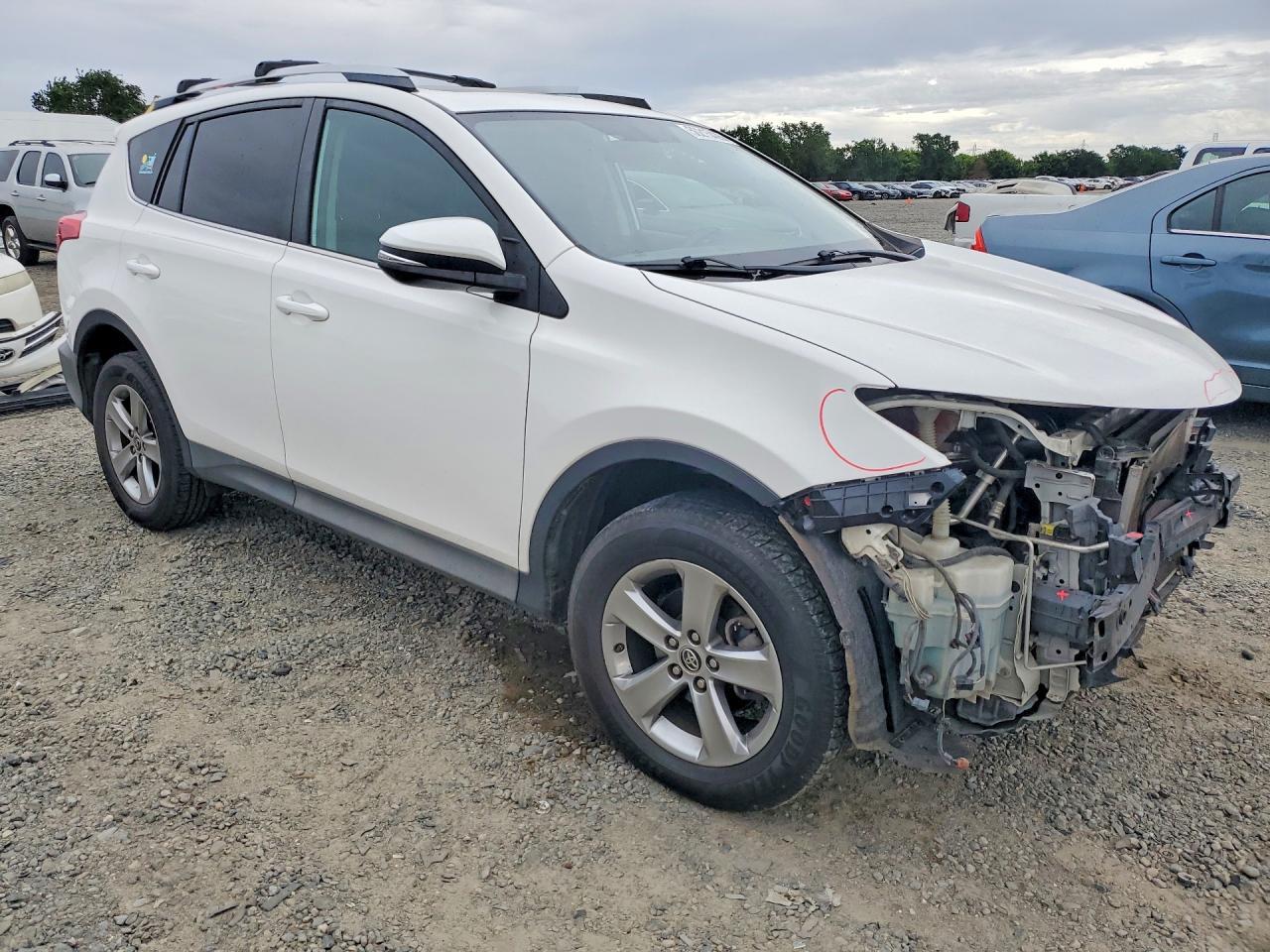 2015 Toyota Rav4 Xle - zdjęcie 4