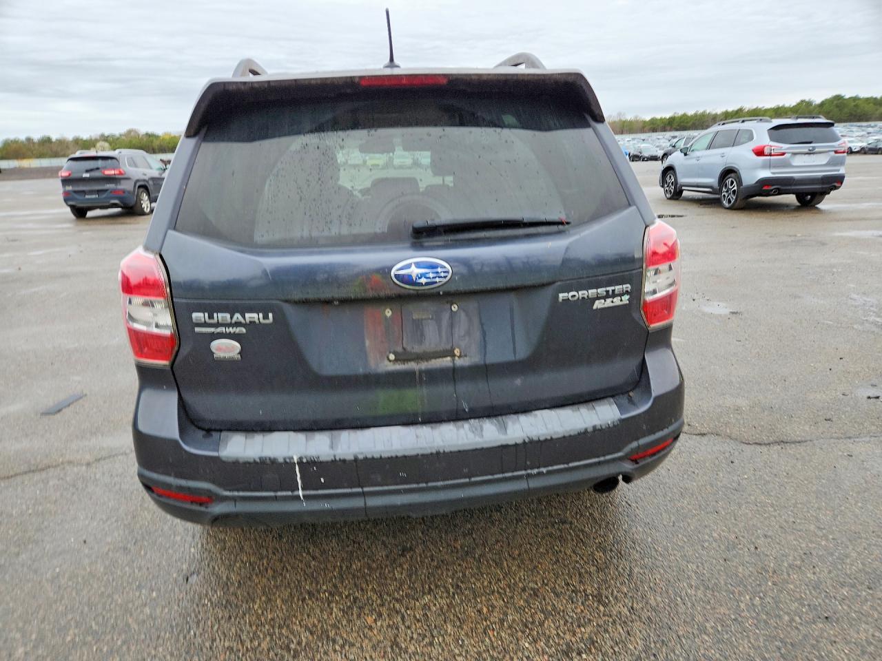 2014 Subaru Forester 2.5I Touring - zdjęcie 6