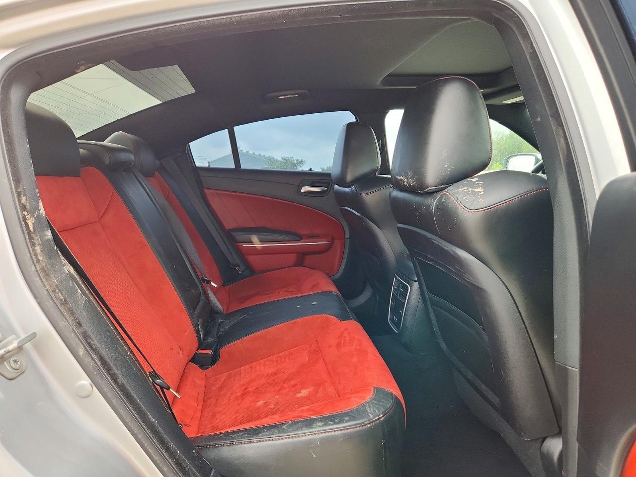 2020 Dodge Charger - zdjęcie 10