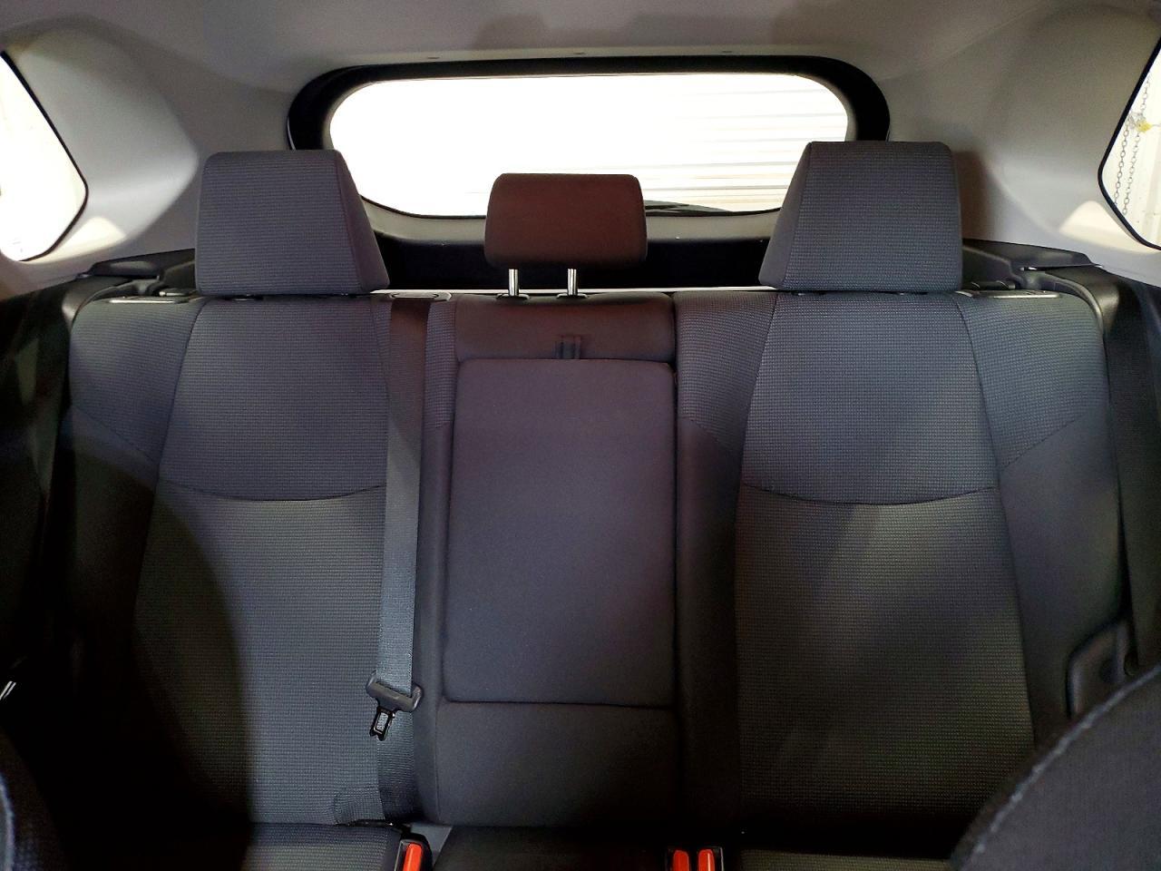 2021 Toyota Rav4 Le - zdjęcie 10