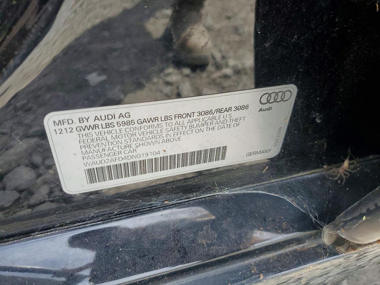 2013 Audi S8 Quattro - zdjęcie 12