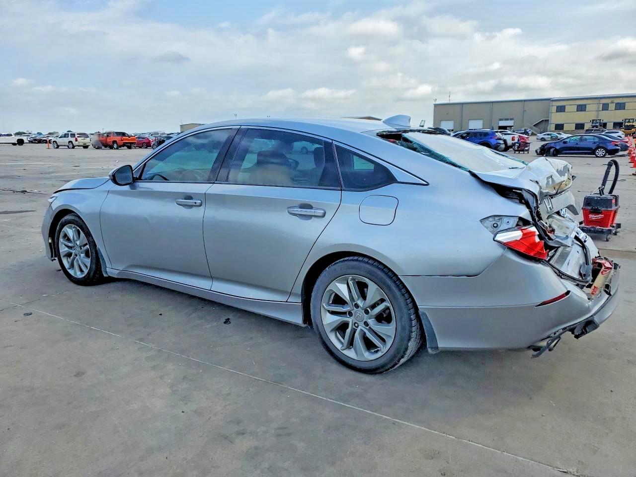 2019 Honda Accord Sport - zdjęcie 2