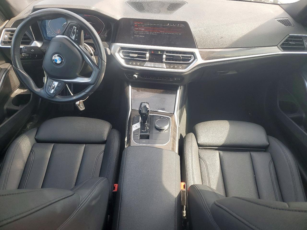 2020 BMW 330Xi - zdjęcie 8