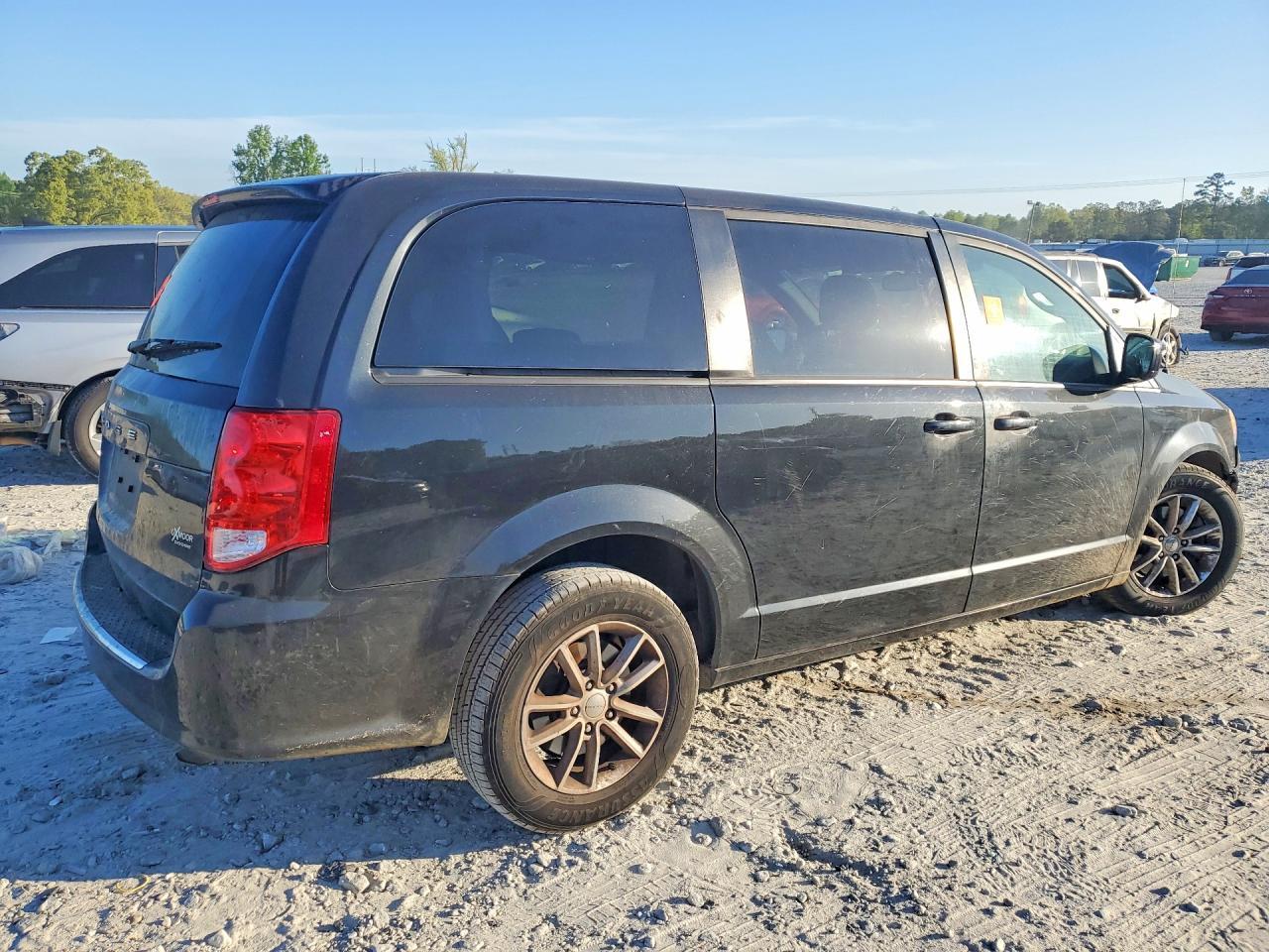 2019 Dodge Grand Caravan Se - zdjęcie 3