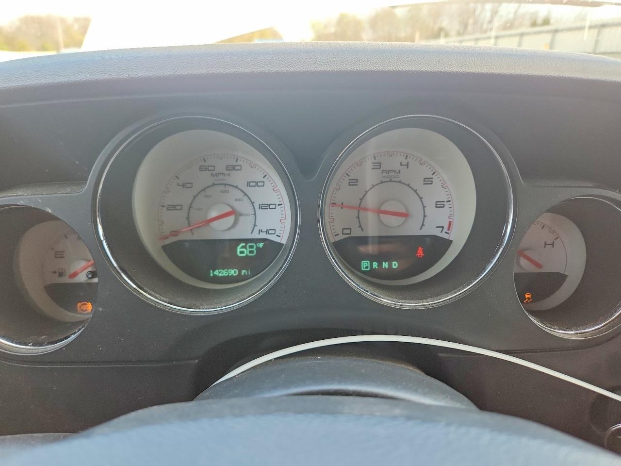 2013 Dodge Challenger Sxt - zdjęcie 9