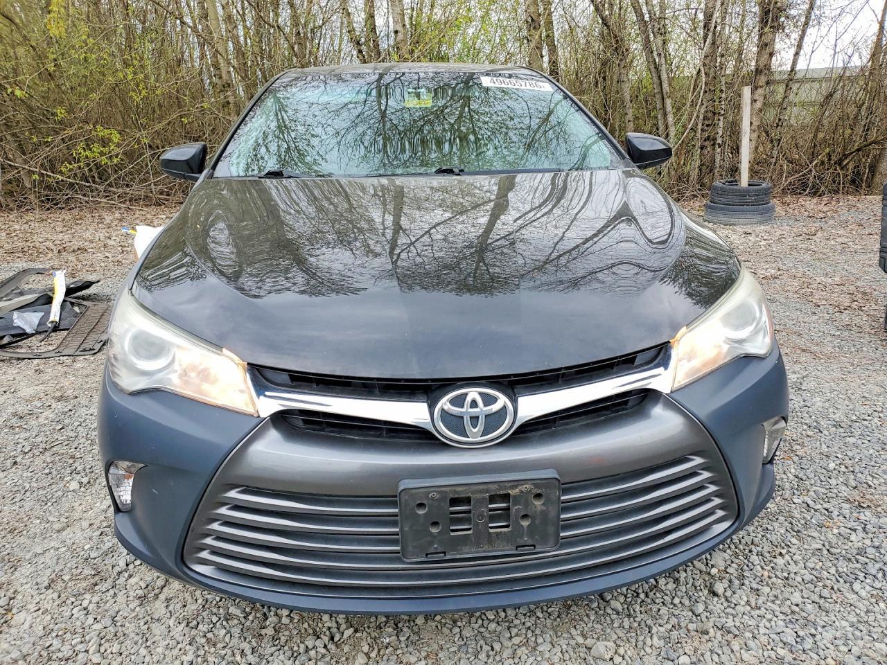 2017 Toyota Camry Le - zdjęcie 5