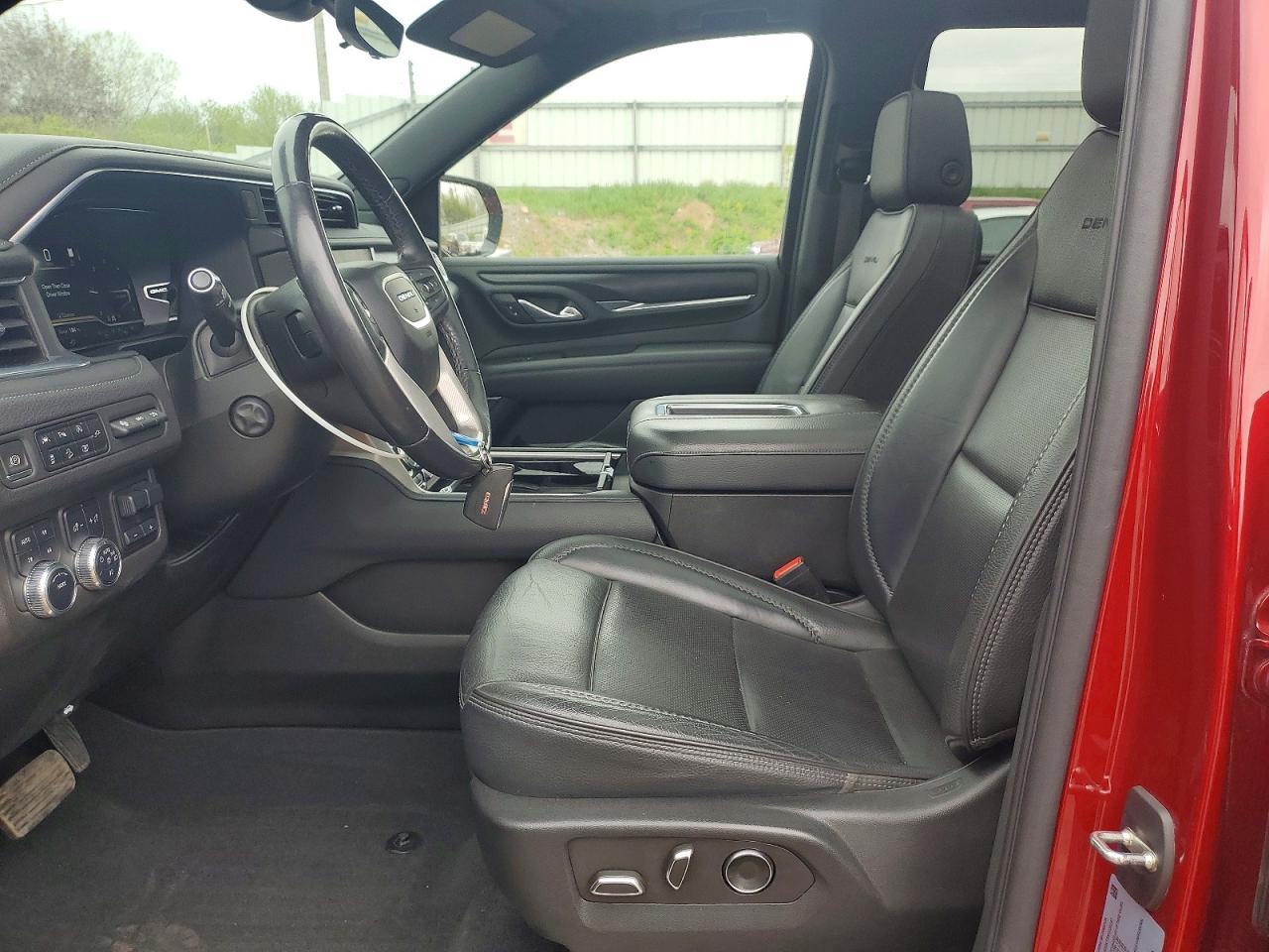 2022 GMC Yukon Denali - zdjęcie 7