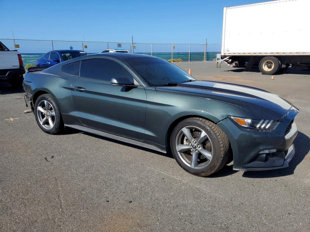2016 Ford Mustang - zdjęcie 4