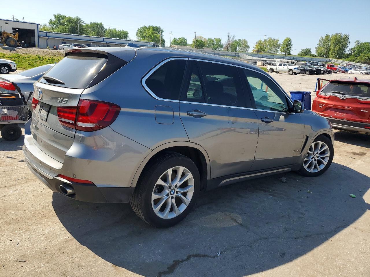 2015 BMW X5 xDrive35I - zdjęcie 3