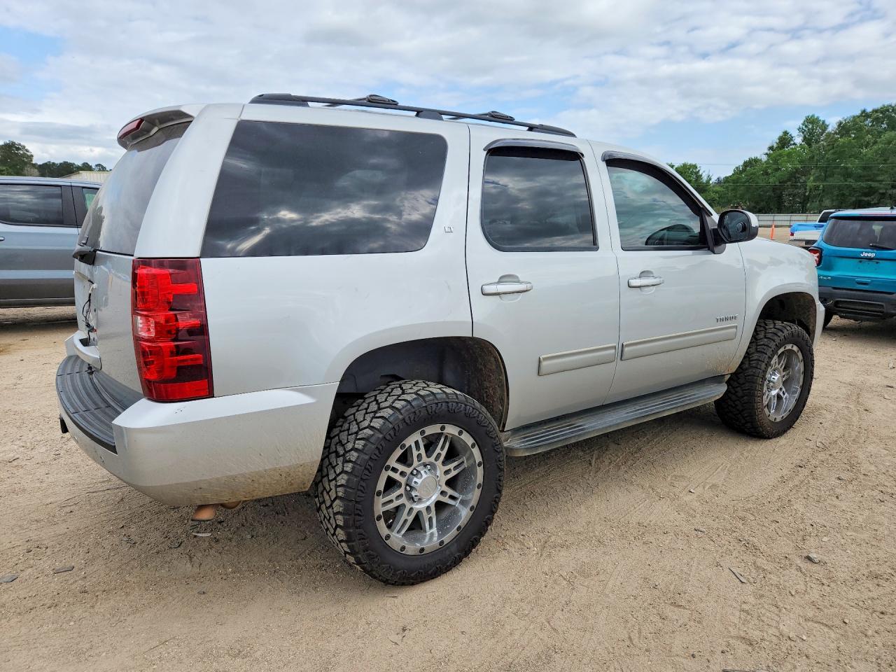 2013 Chevrolet Tahoe K1500 Lt - zdjęcie 3