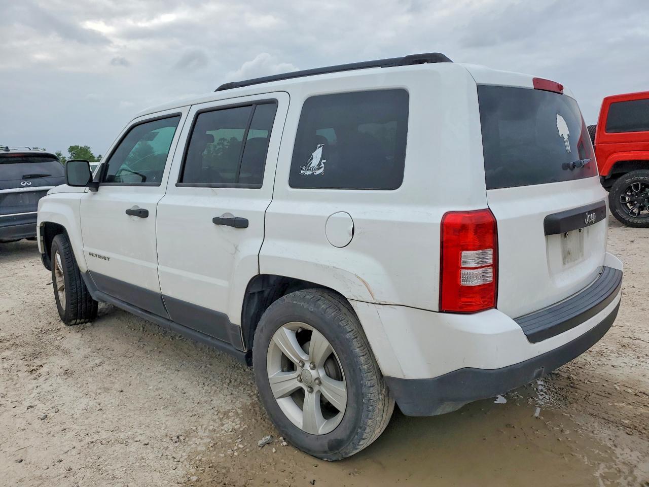 2016 Jeep Patriot - zdjęcie 2