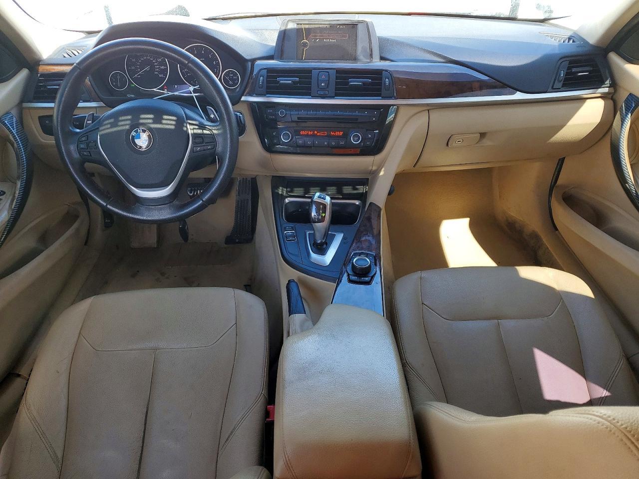 2013 BMW 328 I - zdjęcie 8